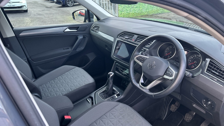 Volkswagen Tiguan 1.5 TSI 150 Life 5dr Petrol Estate